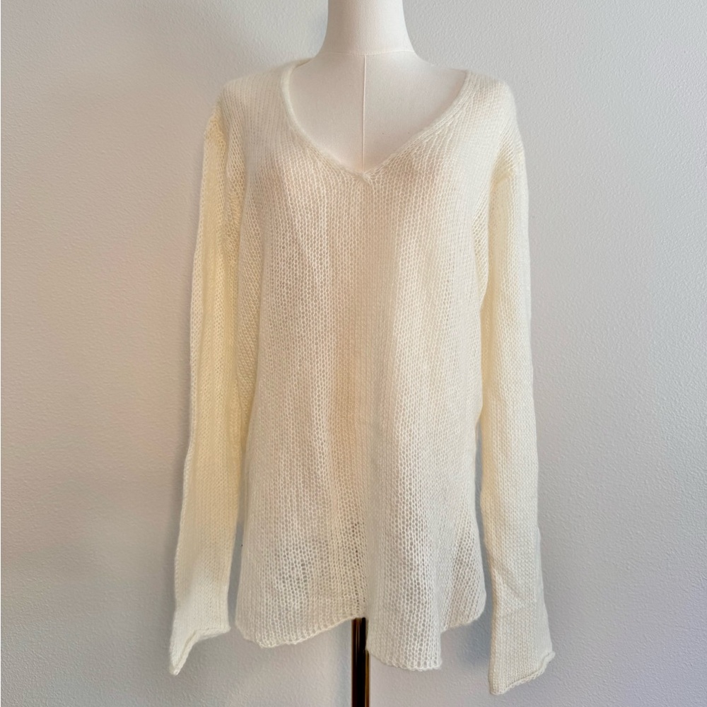 Wooden Ships Shirt Tail‎ V Neck Lightweight Cream Sweater Women’s Sz M/L NWT